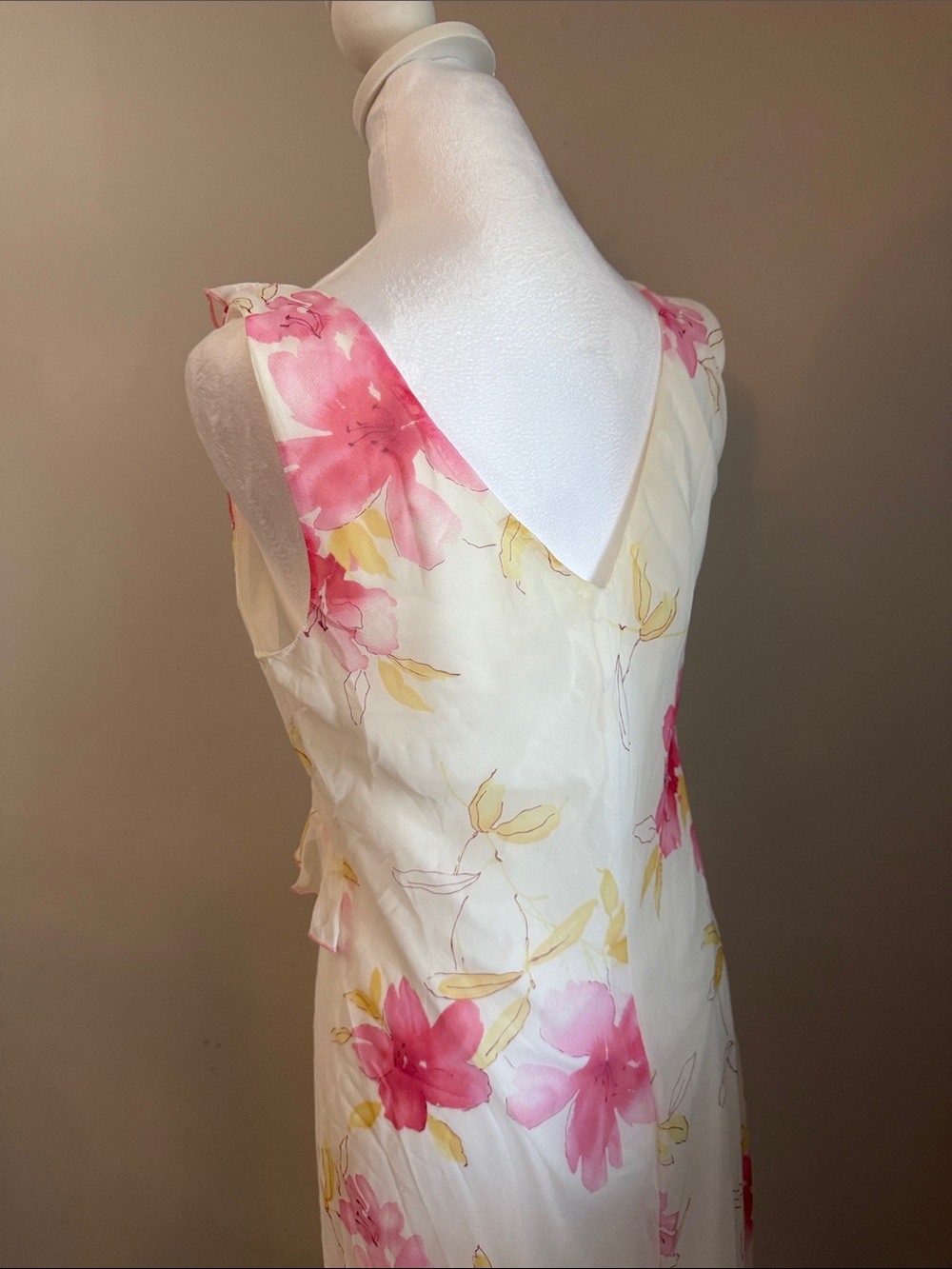 Studio Y Floral Ruffle V-Neck Sleeveless Dress - Pink & Yellow Flowers Sz 8 - Picture 3 of 3